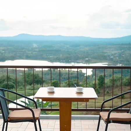 The Private 2 @ Khao Kho Hotell Exteriör bild