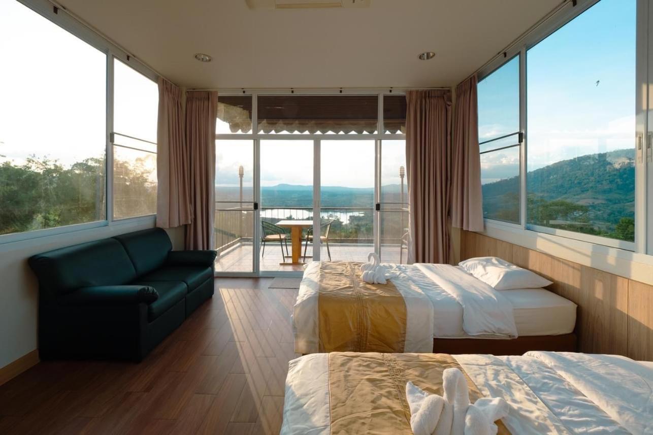 The Private 2 @ Khao Kho Hotell Exteriör bild
